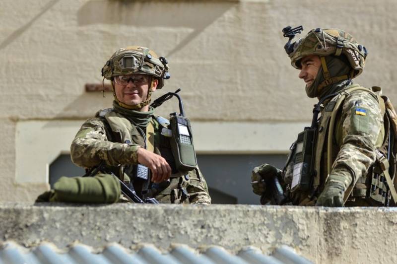 НАТО возьмёт армию Украины на короткий поводок?