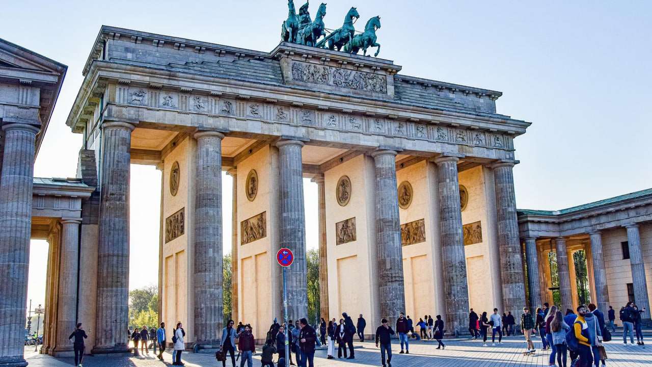 Русские немцы: почему властям ФРГ стоит серьезно отнестись к петиции против русофобии Русские немцы: почему властям ФРГ стоит серьезно отнестись к петиции против русофобии Политика