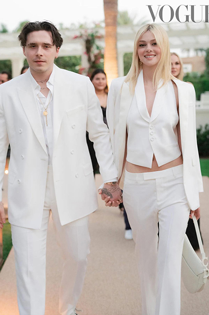 Vogue опубликовал репортаж со свадьбы Бруклина Бекхэма и Николы Пельтц: новые фото и подробности от первого лица Звездные пары