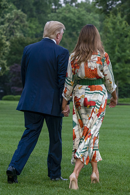 Дональд и Мелания Трамп встретились с королевой Елизаветой II в Букингемском дворце Новости