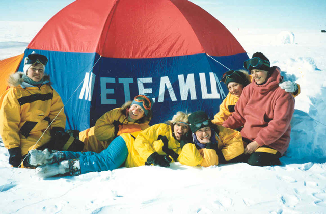 Первая женская экспедиция в Антарктиде