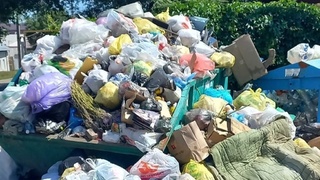 Куча мусора на жаре / Фото: 