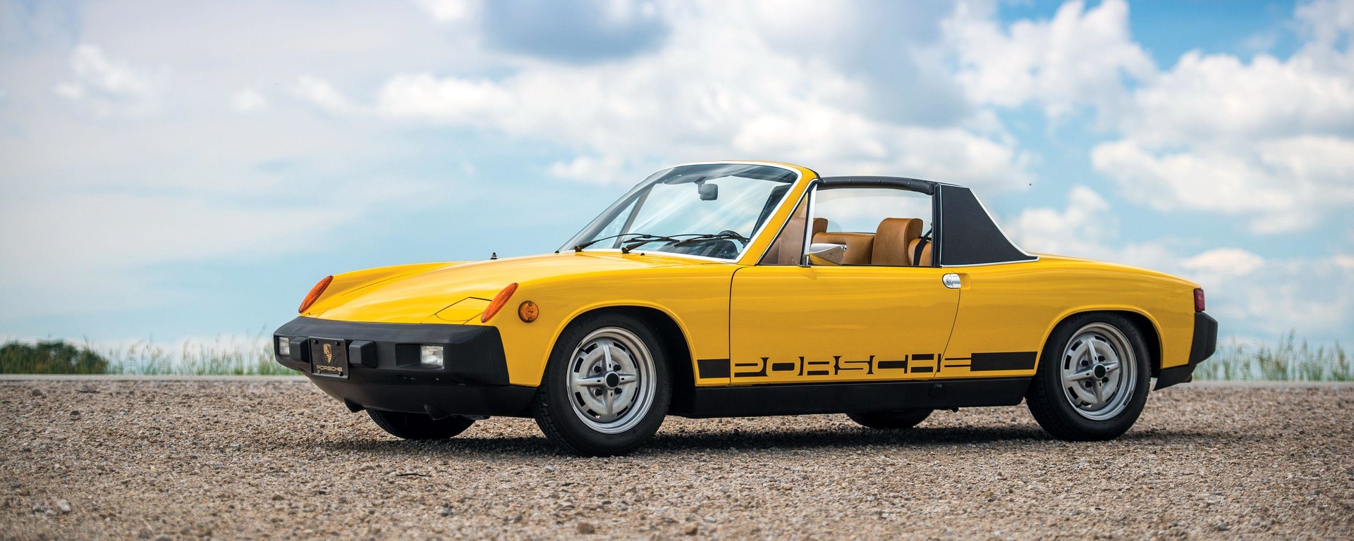 Porsche 914: спорткар для бедных, или подстава от Volkswagen