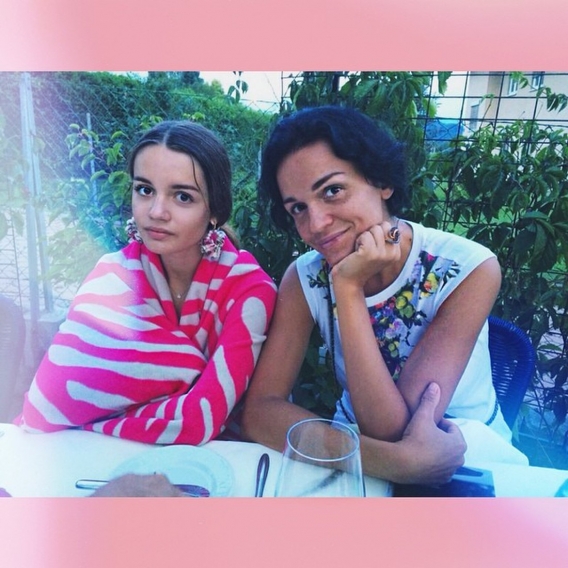 Дочки-матери: звездные мамы и мамы звезд Дочки-матери: звездные мамы и мамы звезд