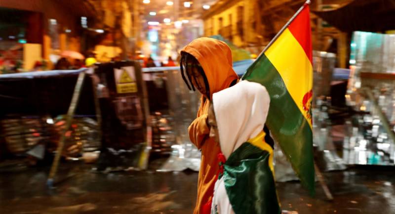 Боливийский "майдан". Моралес свергнут, страна в хаосе