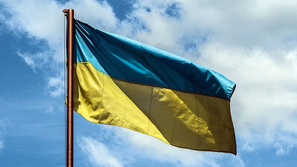 Польская молодежь выступила против акции с флагами Украины во Вроцлаве