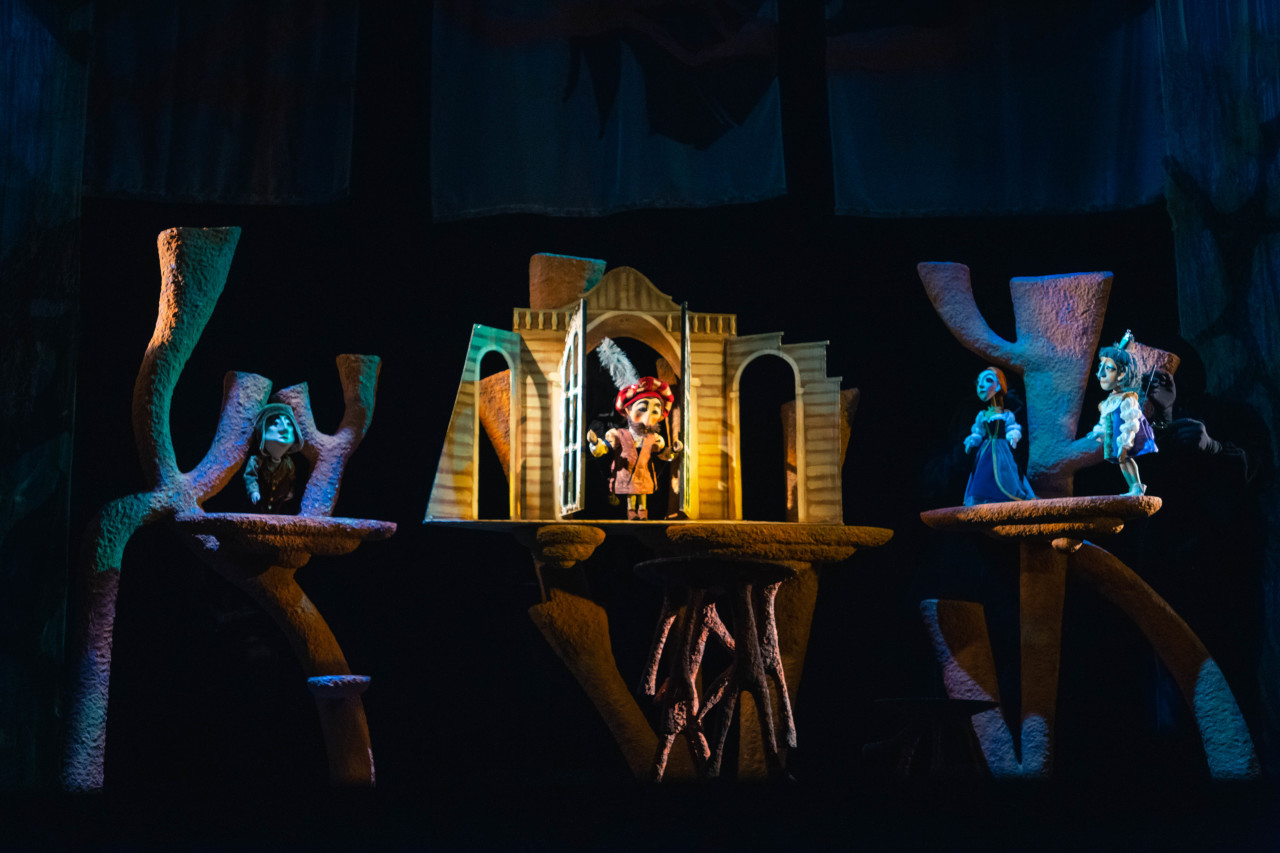 Сила любви: Тверской театр кукол рассказал юным зрителям настоящую историю Русалочки