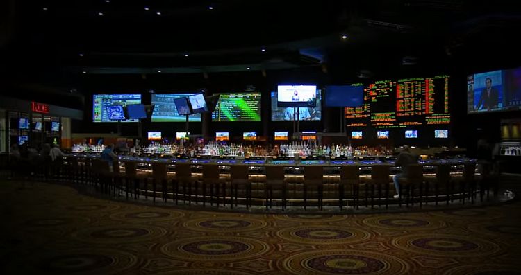 В казино Невады вводят автоматическую систему подачи бесплатных напитков