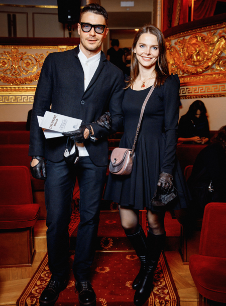 Елизавета Боярская, Максим Матвеев, Аглая Тарасова и другие на премьере фильма "Серебряные коньки" Елизавета Боярская, Максим Матвеев, Аглая Тарасова и другие на премьере фильма "Серебряные коньки" Звезды,Красная дорожка