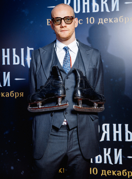 Елизавета Боярская, Максим Матвеев, Аглая Тарасова и другие на премьере фильма "Серебряные коньки" Елизавета Боярская, Максим Матвеев, Аглая Тарасова и другие на премьере фильма "Серебряные коньки" Звезды,Красная дорожка