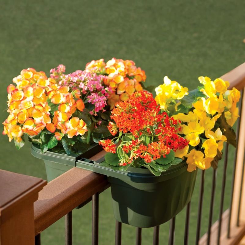 Цветочные горшки на перила и ограждения Цветочные горшки на перила и ограждения дача,идеи для дачи,сад и огород