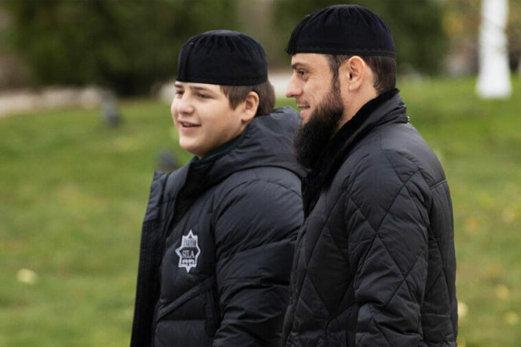 «За вклад в укрепление ислама»: 15-летний сын Кадырова получил седьмую награду
