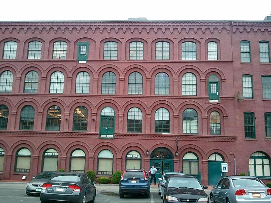 Дверь на крыше