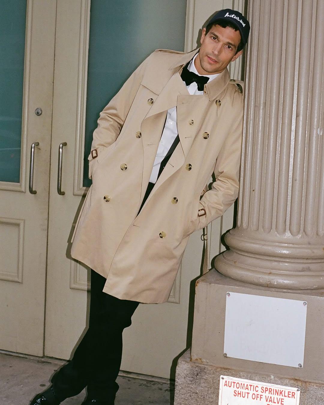 Получил первую роль в 37 и взял фамилию жены: 4 факта о звезде сериала «Американская история любви» Поле Энтони Келли Келли, Джона, Кэролин, также, одном, несколько, Кеннеди, Энтони, получил, история, чтобы, Однако, известно, родился, выбрали, тысячи, актера, актером, везде, более