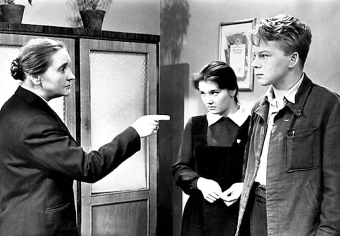 Кадр из фильма *А если это любовь?*, 1961 | Фото: kino-teatr.ru Кадр из фильма *А если это любовь?*, 1961 | Фото: kino-teatr.ru