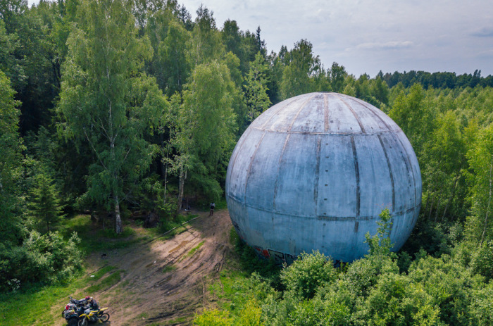 Что скрывается под загадочным огромным шаром на палубе советского корабля Что скрывается под загадочным огромным шаром на палубе советского корабля авто и мото,автоновости
