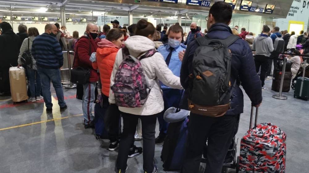 Авиакомпания S7 оштрафована на 200 тысяч рублей после задержки рейса в Барнауле Происшествия