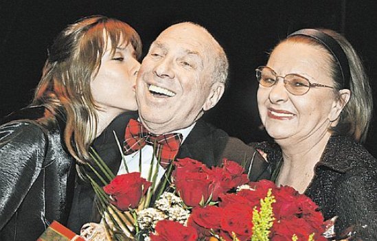 Наталья Тенякова с мужем Сергеем Юрским и их общей дочерью Дарьей.