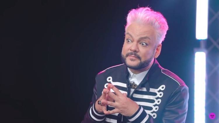 Бывшая домработница Пугачевой и Киркорова заявила, что певец игнорирует ее звонки