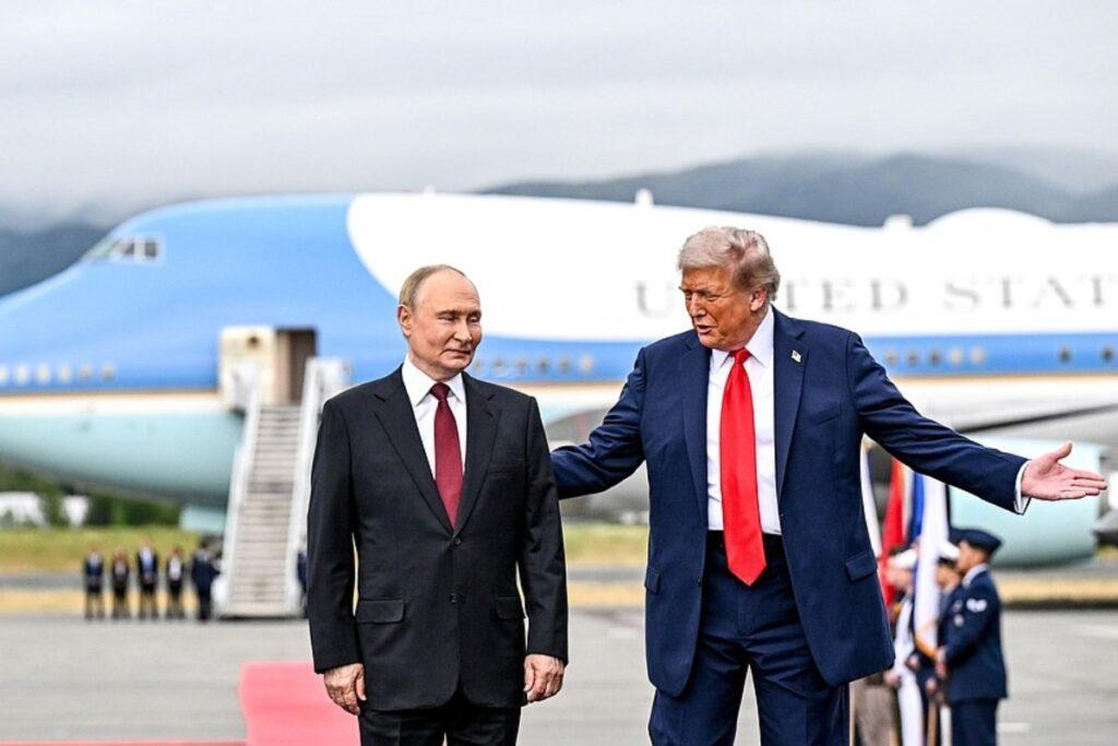 NYT: Путин потребовал восстановить статус русского языка на Украине