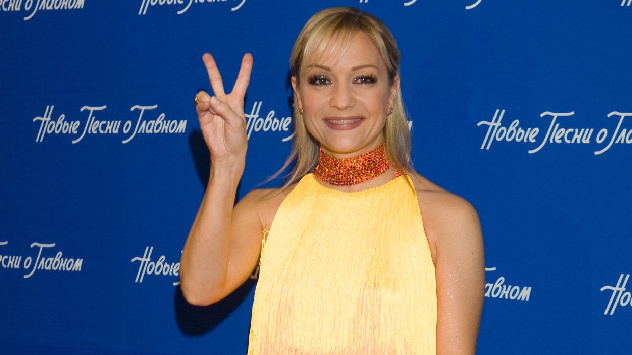 «Помощь обычным людям»: фотограф Федечко объяснил участие Булановой в выборах