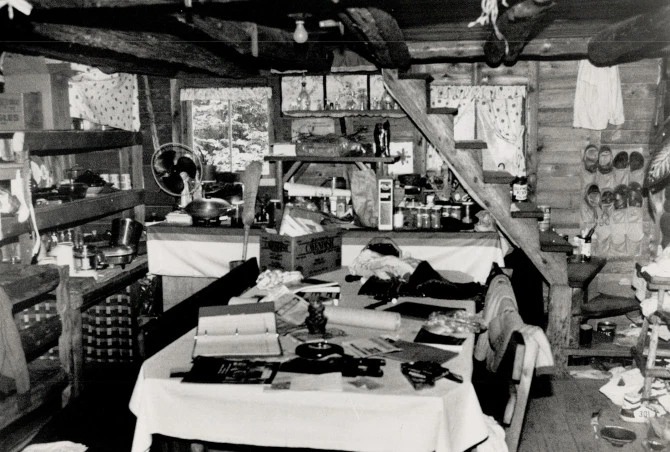 Извращенная жизнь культов Судного дня: от женитьбы на семилетних девочках до массовых самоубийств religion,жизнь,криминал,культы