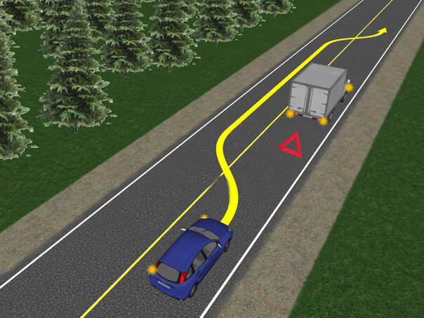 Как следует объезжать препятствие – по встречной или по обочине