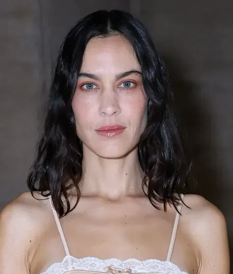 Неделя моды в Париже: Брук Шилдс, Оксана Бондаренко, Пэрис Джексон, Ксения Шипилова и Опра Уинфри на показе Chloe aurore marechal,instagram (инстаграм),социальная сеть,saint laurent,tom ford,Алекса Чанг,анна делло,ксения шипилова,лу вуд,Майкл Джексон,Нина Добрев,оксана бондаренко,Опра Уинфри,Пэрис Джексон,шилдс брук