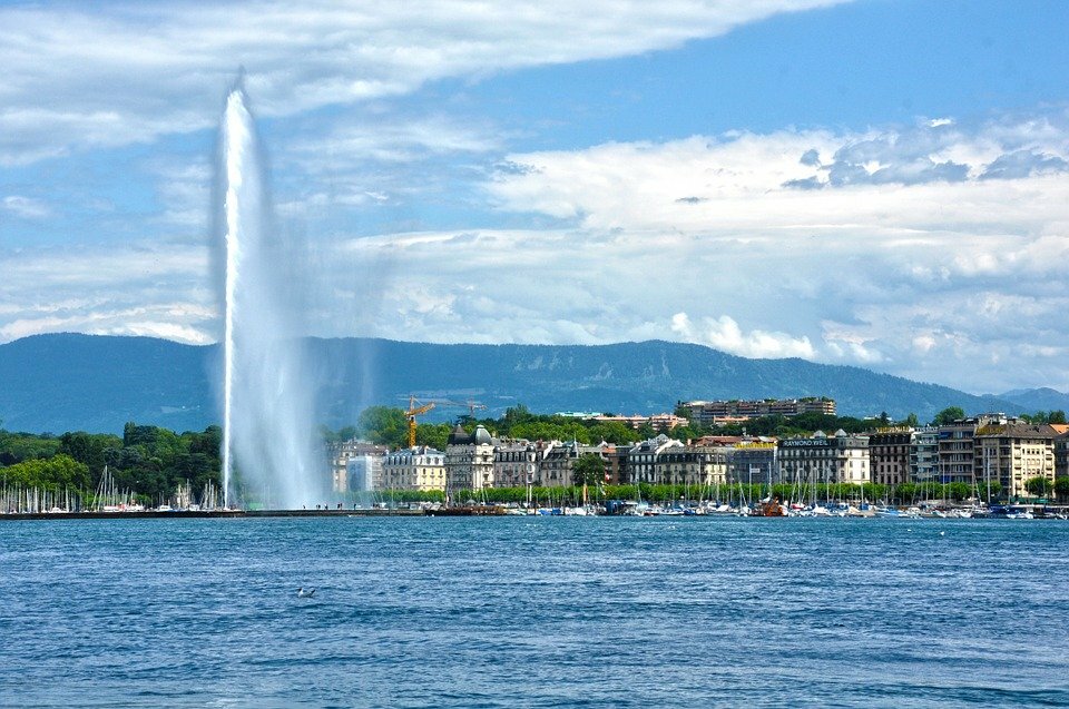 Женева. Фотография со стока pixabay