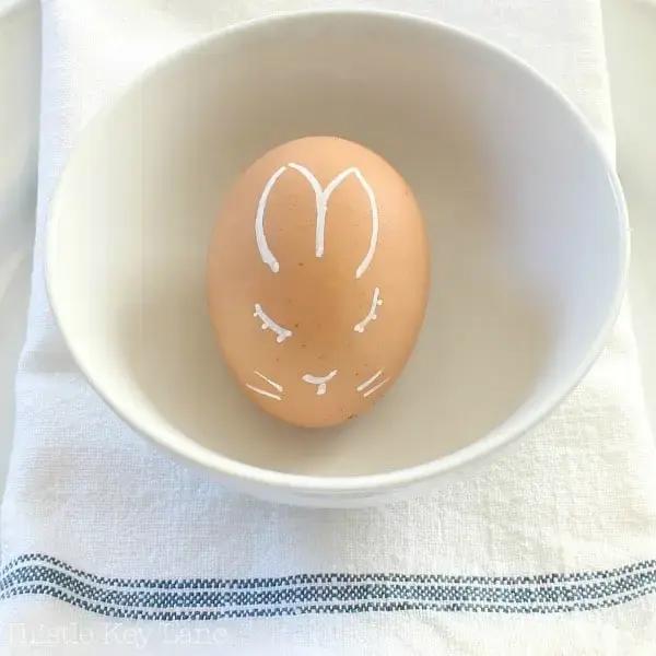 Как покрасить яйца на Пасху: 100 креативных идей Как покрасить яйца на Пасху: 100 креативных идей сделать, минут, можно, через, покрасить, цветок, подержать, использовать, узоры, красителя, убавить, окунуть, целиком, Можно, полоски, яичного, нарисовать, простых, нехитрый, получится