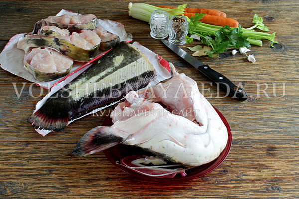 3 хороших рецепта заливной рыбы к Новому году бульон, заливное, чтобы, заливного, перец, бульона, желатин, формочки, минут, холодильник, кости, полностью, приготовления, рыбный, кастрюлю, морковь, рыбного, сёмги, блюда, речной