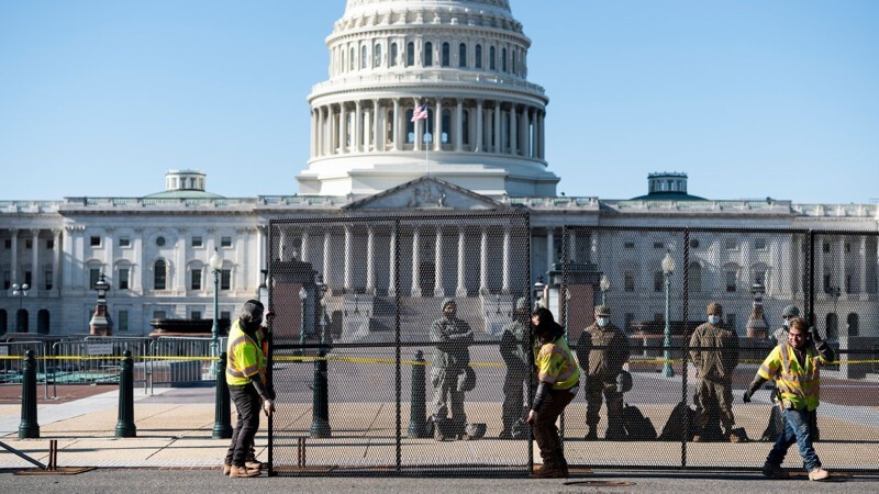 Одна необычная особенность Капитолия, которую обычно не замечают туристы Вашингтон,Капитолий,США