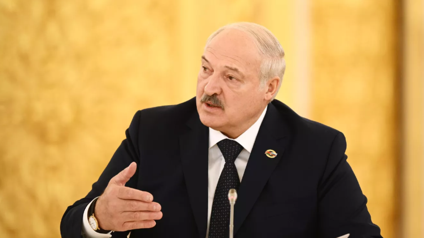 Лукашенко назвал вопросом не сегодняшнего дня введение единой валюты с Россией