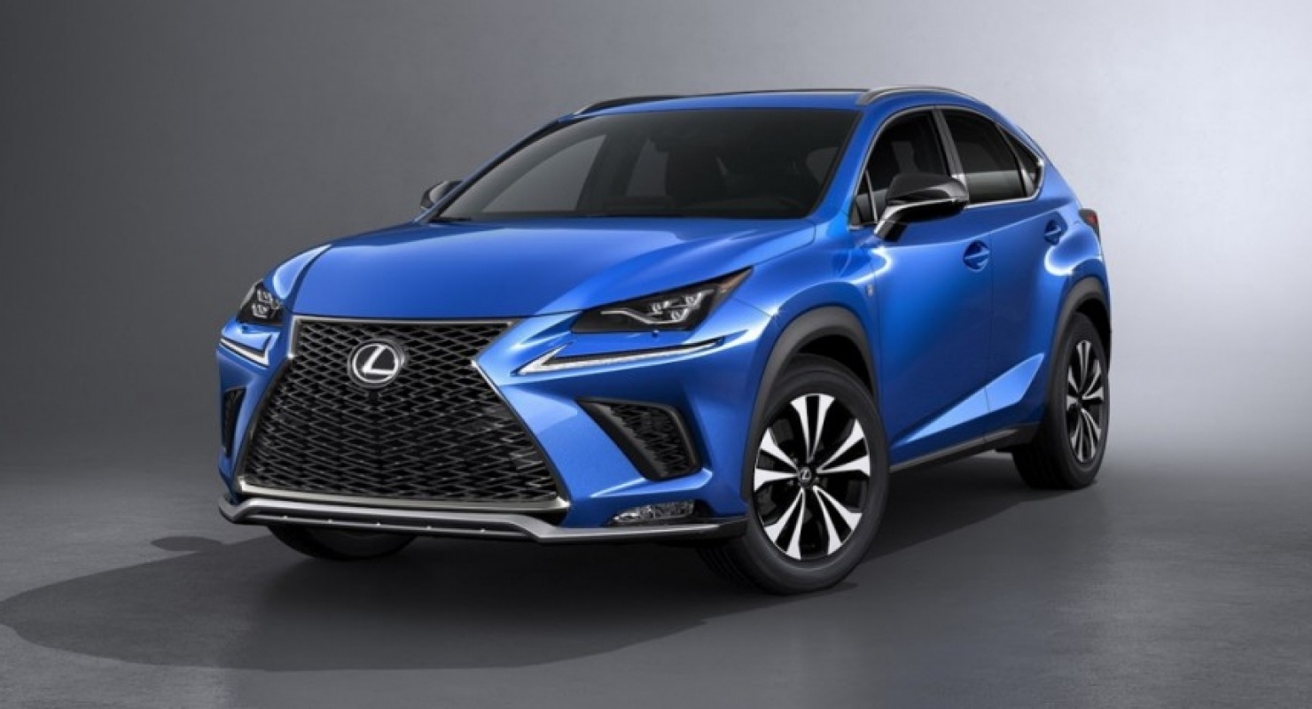 Компания Lexus начала прием заказов в России на кроссовер Lexus NX нового поколения