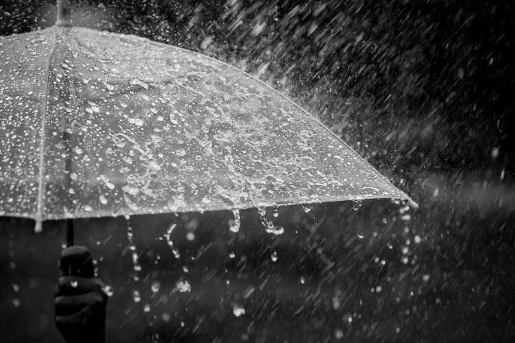 Снова непогода: на Кубань обрушатся сильные дожди, снег и штормовой ветер