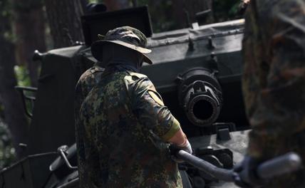 Без денег и боеприпасов Киев падет уже осенью украина