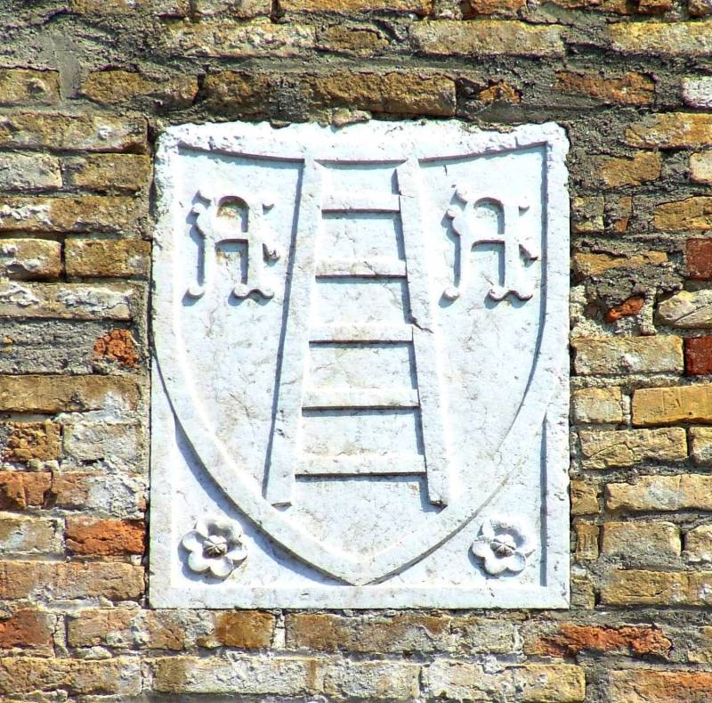 История в камне. Замок Скалигеров на озере Гарда История в камне. Замок Скалигеров на озере Гарда история