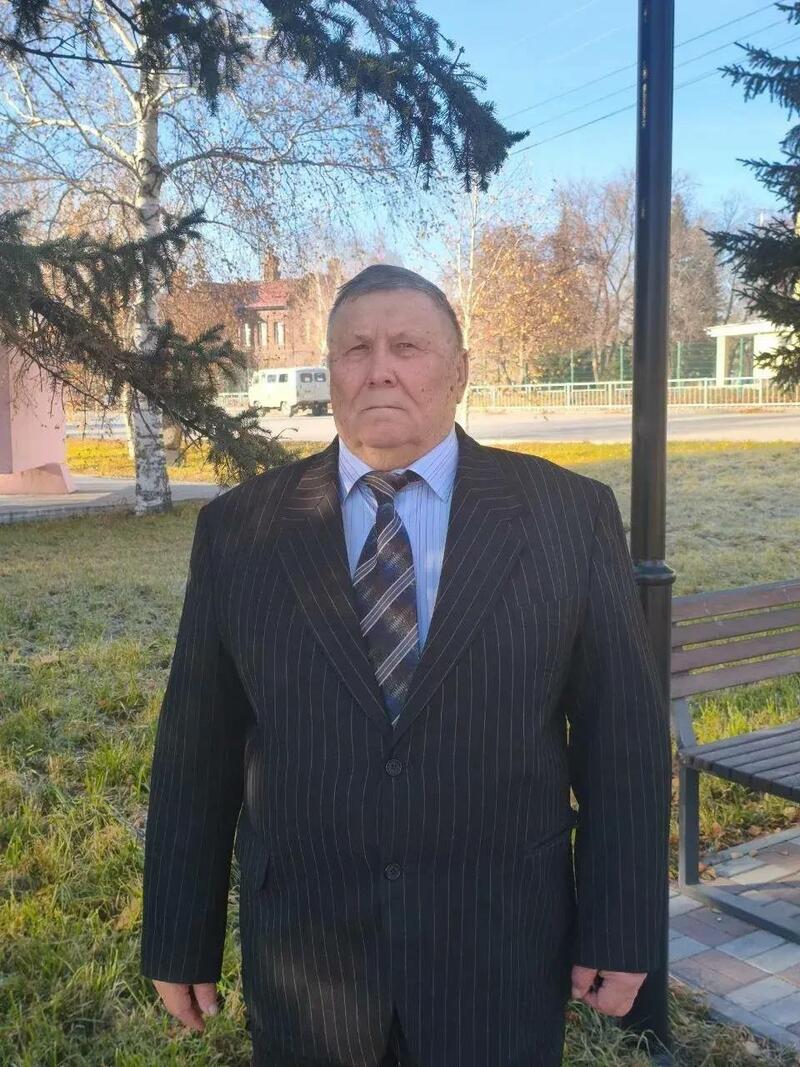 Томенко вручил награды лучшим работникам дорожной и транспортной отрасли / Фото: Антон Червяков