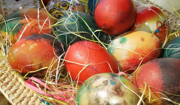 Яйца в Великую Субботу