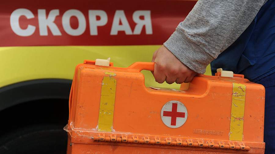 Спасатели вытащили двоих тонувших мужчин из Москвы-реки