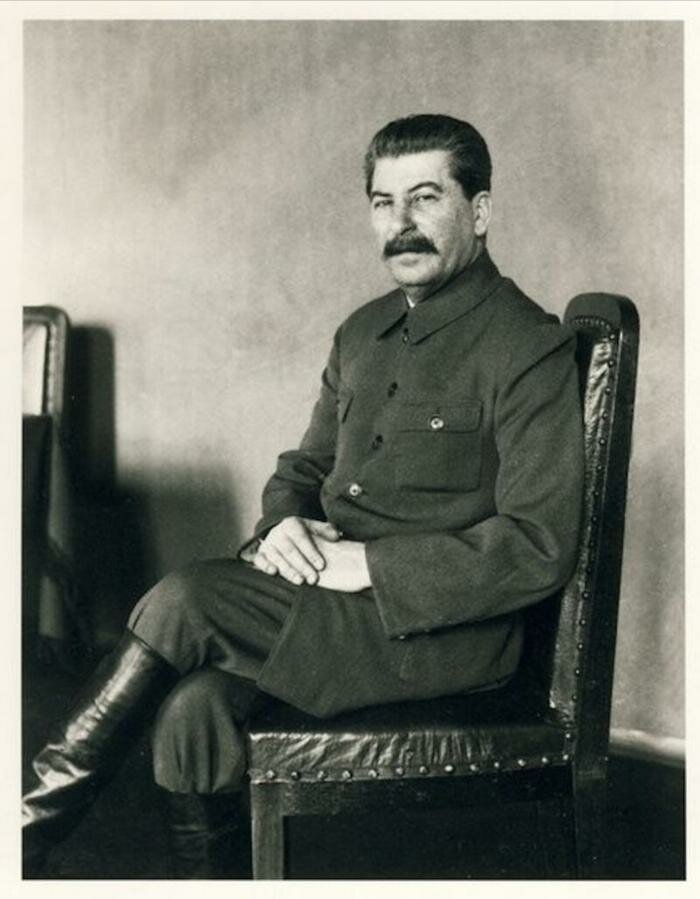 Единственный случай, когда Сталин позировал фотографу Сталин, Джеймс, Сталина, Кремле, фотограф, снимки, фотографа, потом, страны, единственный, минут, многочисленные, Кремль, заветной, нужно, пройти, обыски, кордоны, недоверчивые, взгляды