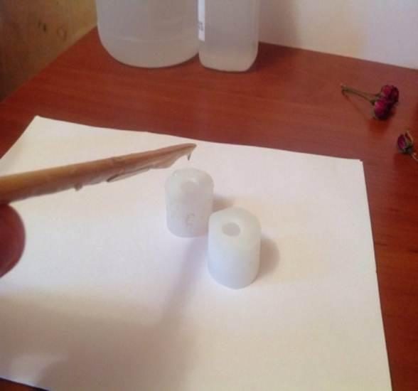 Серьги-шарики из эпоксидной смолы Серьги-шарики из эпоксидной смолы из эпоксидной смолы