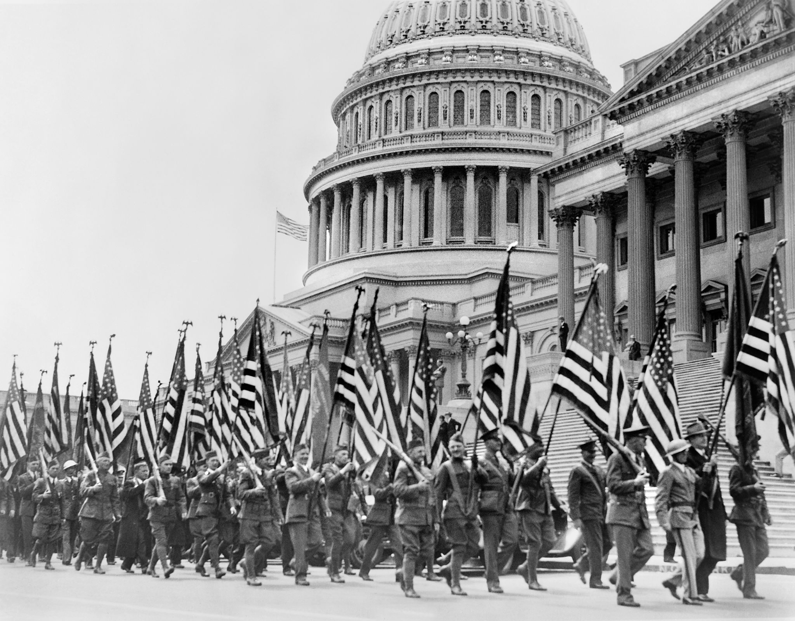 1932 сша. Вашингтон 1932. Марш на Вашингтон 1932. Великая депрессия в США. Поход безработных на Вашингтон 1932.