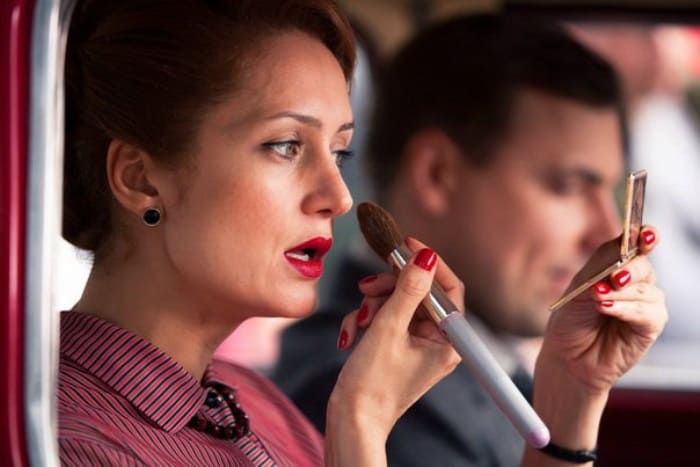 Кадр из сериала *Оттепель*, 2013 | Фото: kino-teatr.ru Кадр из сериала *Оттепель*, 2013 | Фото: kino-teatr.ru