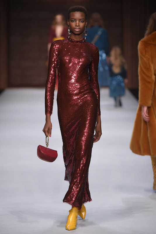 Elisabetta Franchi RTW Fall 2018