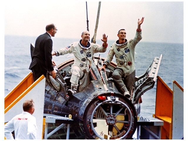 Простое доказательство того, что американцы не были на Луне Простое доказательство того, что американцы не были на Луне история