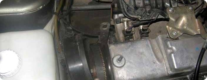 Выставляем ГРМ по меткам Lada Kalina