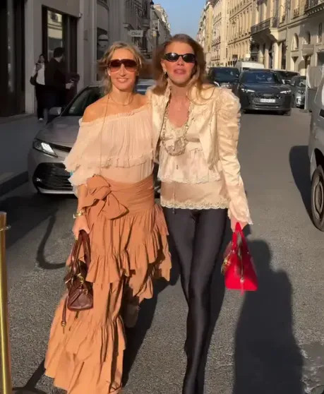 Неделя моды в Париже: Брук Шилдс, Оксана Бондаренко, Пэрис Джексон, Ксения Шипилова и Опра Уинфри на показе Chloe aurore marechal,instagram (инстаграм),социальная сеть,saint laurent,tom ford,Алекса Чанг,анна делло,ксения шипилова,лу вуд,Майкл Джексон,Нина Добрев,оксана бондаренко,Опра Уинфри,Пэрис Джексон,шилдс брук