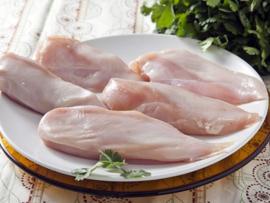 Как делается пастрома из курицы в домашних условиях: рецепт и особенности приготовления печеной куриной закуски блюда из курицы,мясные блюда