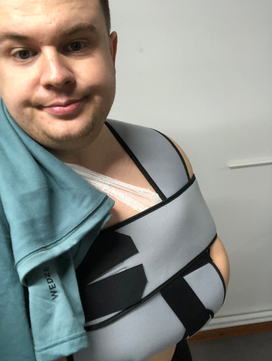 Болят суставы или сломанные кости? Знакомый тренер поделился со мной полезным прибором который поможет вылечить травму быстрее